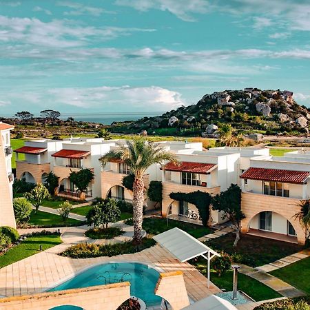 Fantastic 4 Cyprus First Line Beachfront Boghaz Екстер'єр фото